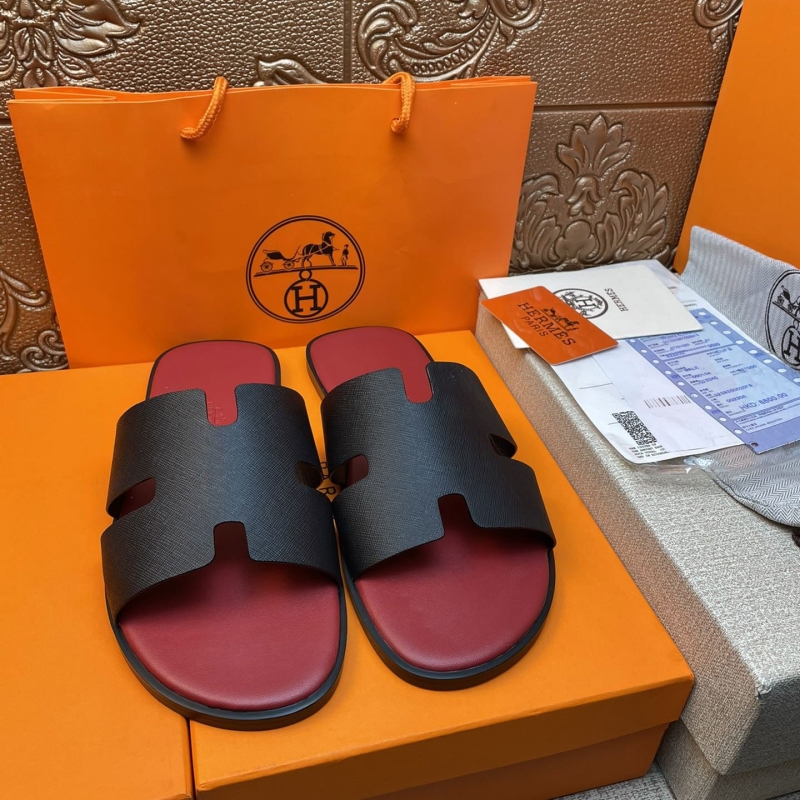 H**mes slippers